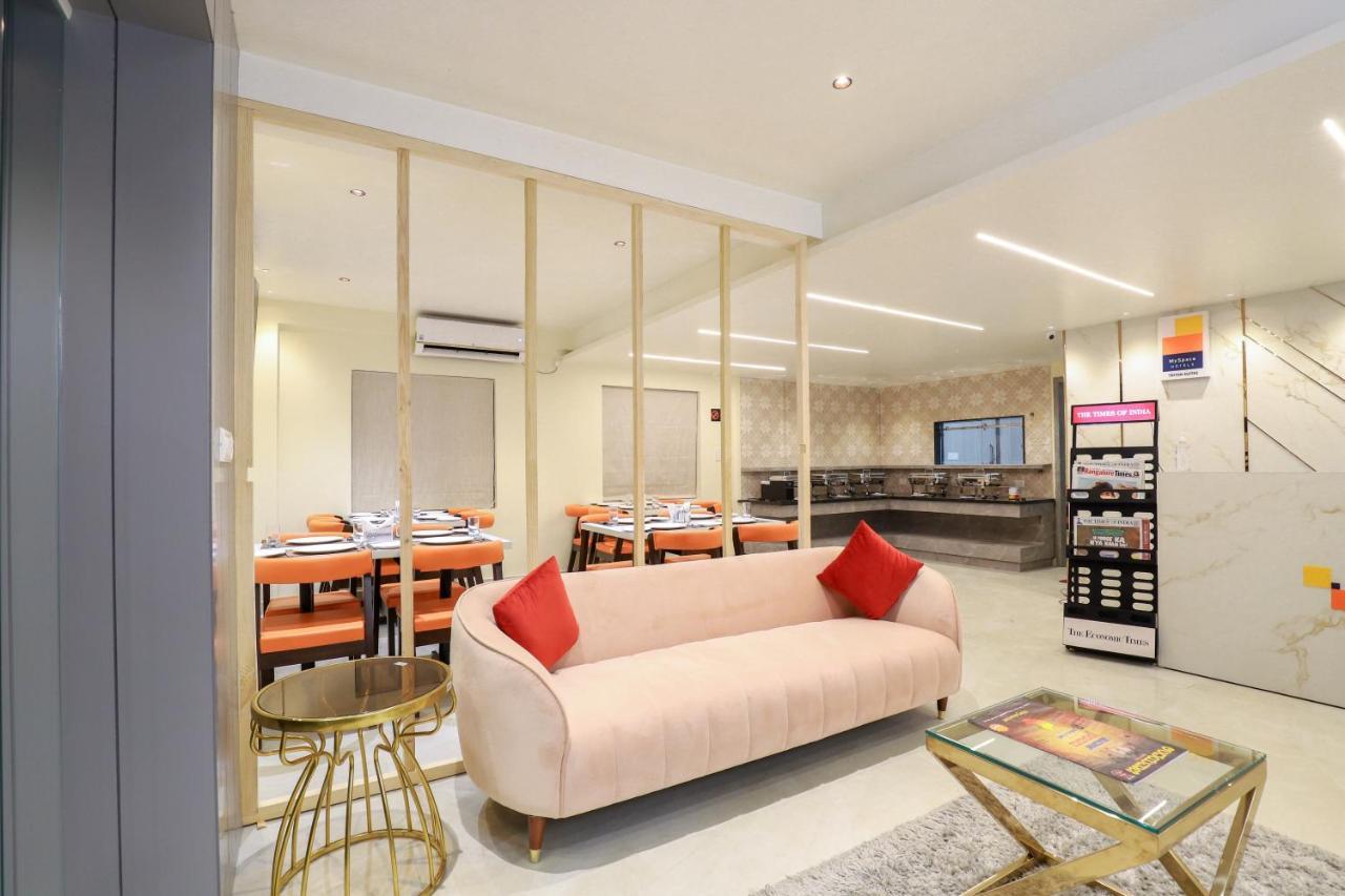 Myspace Triton Suites Bangalore Buitenkant foto