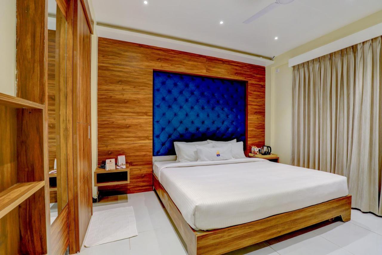 Myspace Triton Suites Bangalore Buitenkant foto