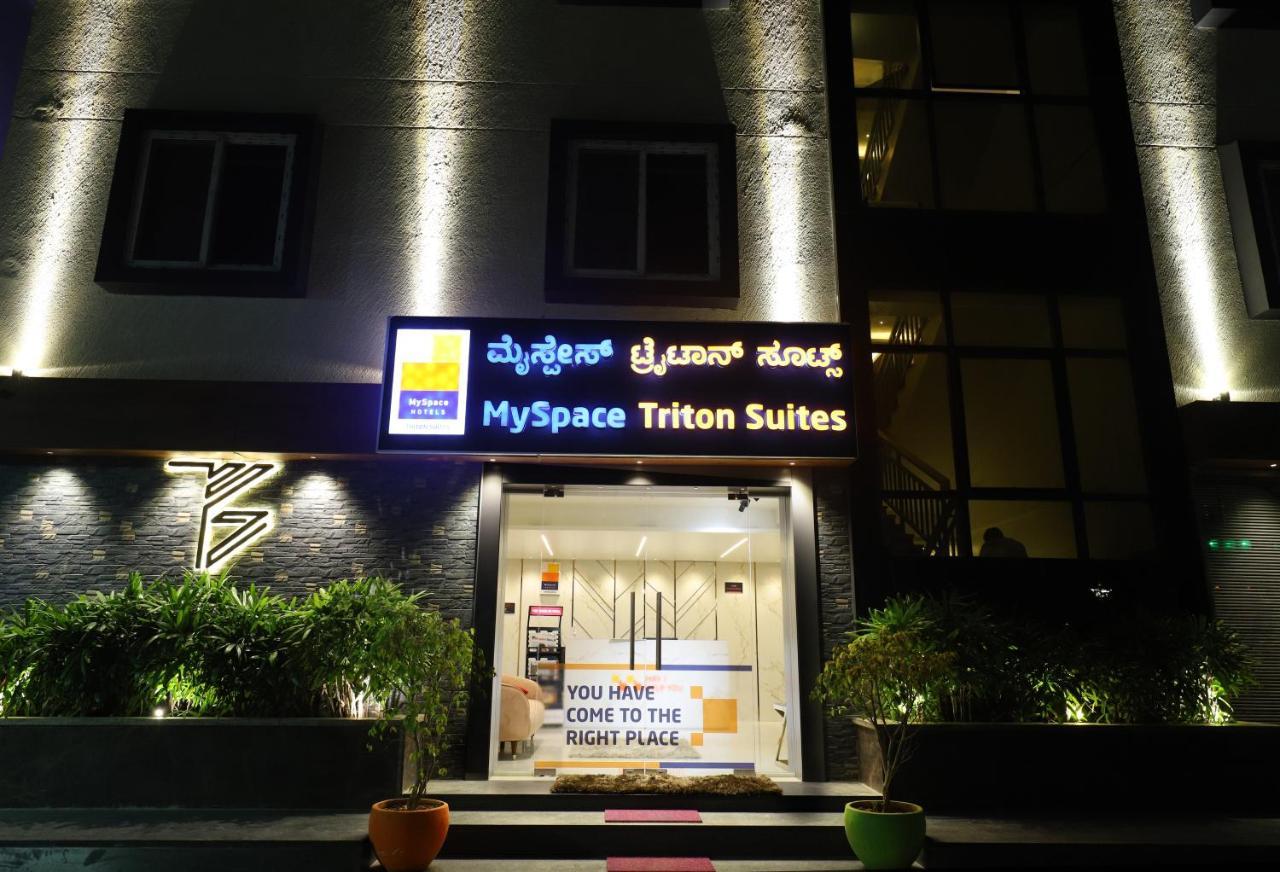 Myspace Triton Suites Bangalore Buitenkant foto