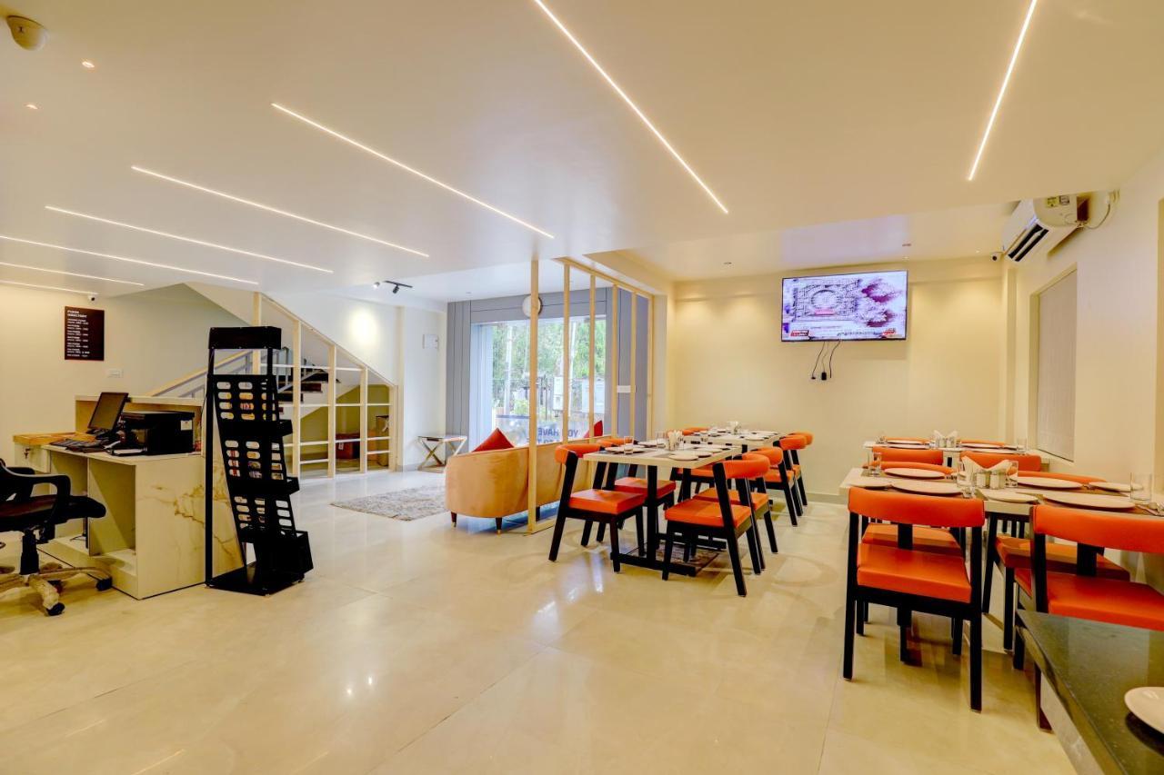Myspace Triton Suites Bangalore Buitenkant foto