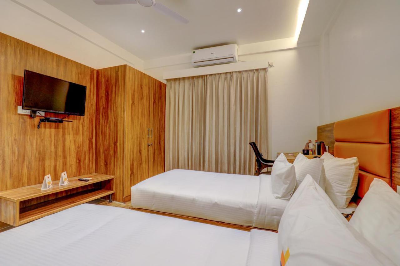 Myspace Triton Suites Bangalore Buitenkant foto