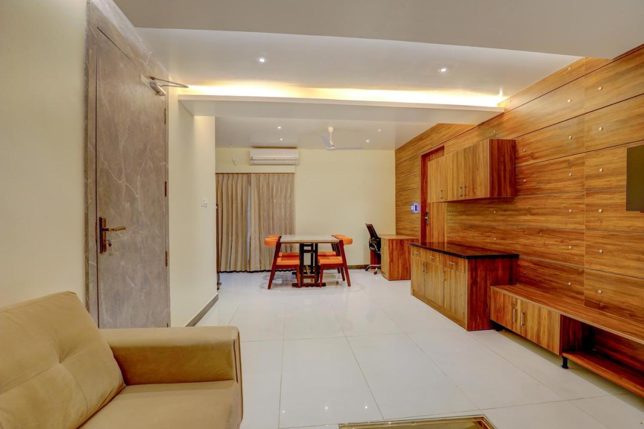 Myspace Triton Suites Bangalore Buitenkant foto