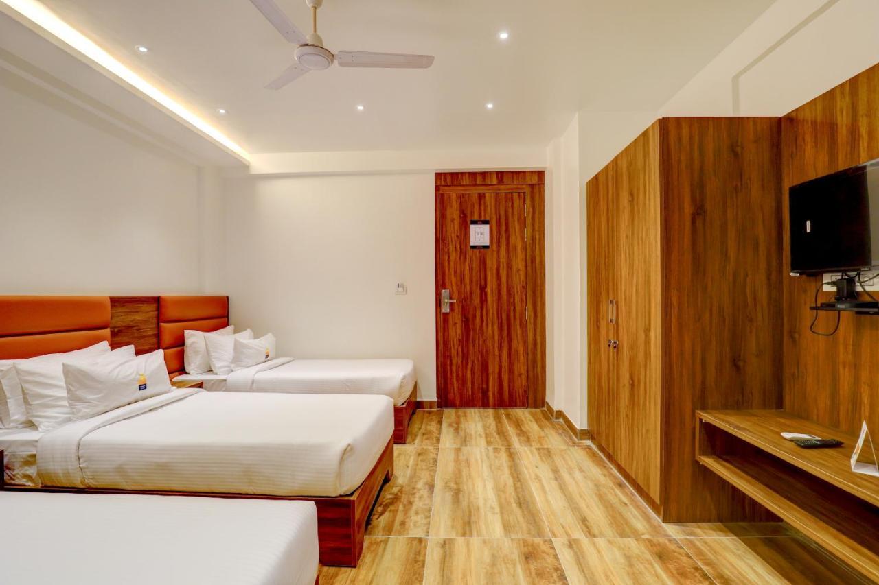 Myspace Triton Suites Bangalore Buitenkant foto