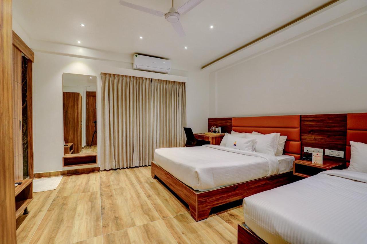 Myspace Triton Suites Bangalore Buitenkant foto