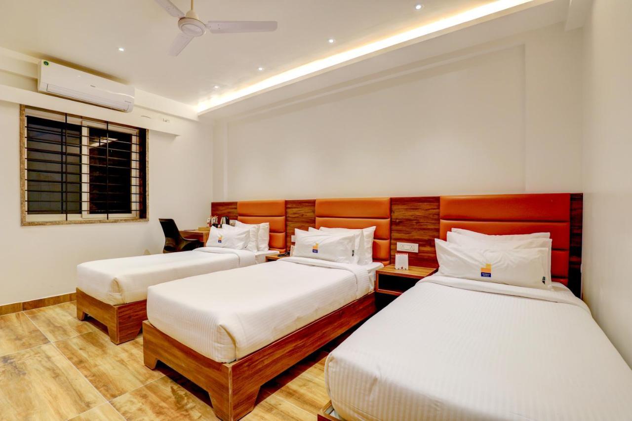 Myspace Triton Suites Bangalore Buitenkant foto